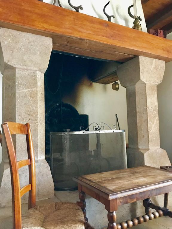 La Petite Maison Des Artistes Castelnau-Pegayrols Номер фото